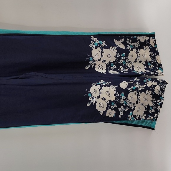 Aerie Split Wide Leg Size Medium Teal Navy And White Floral Stretch Waist Band - Picture 3 of 8